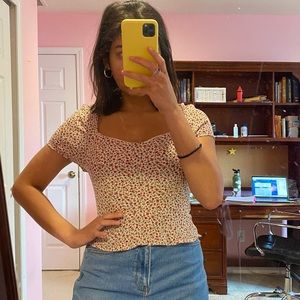 American eagle floral peasant blouse